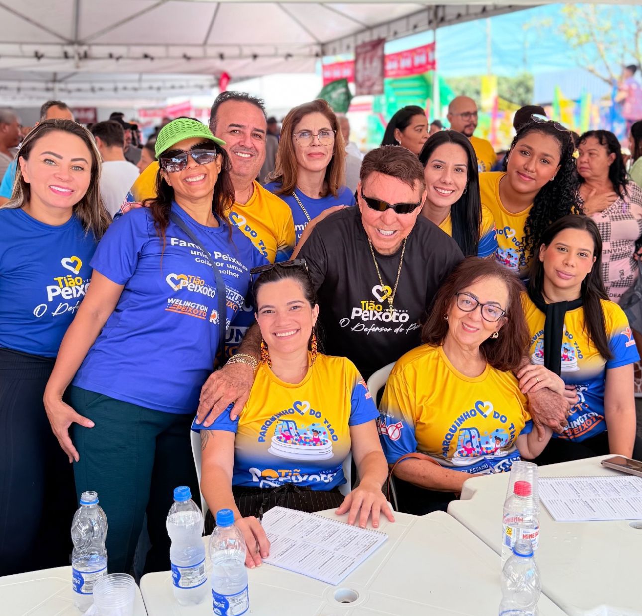 Gabinete Itinerante mobiliza multidão e leva serviços gratuitos ao Jardim Mariliza