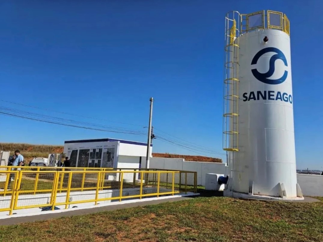 Caiado descarta privatização da Saneago e aposta em modernização para universalizar saneamento até 2033