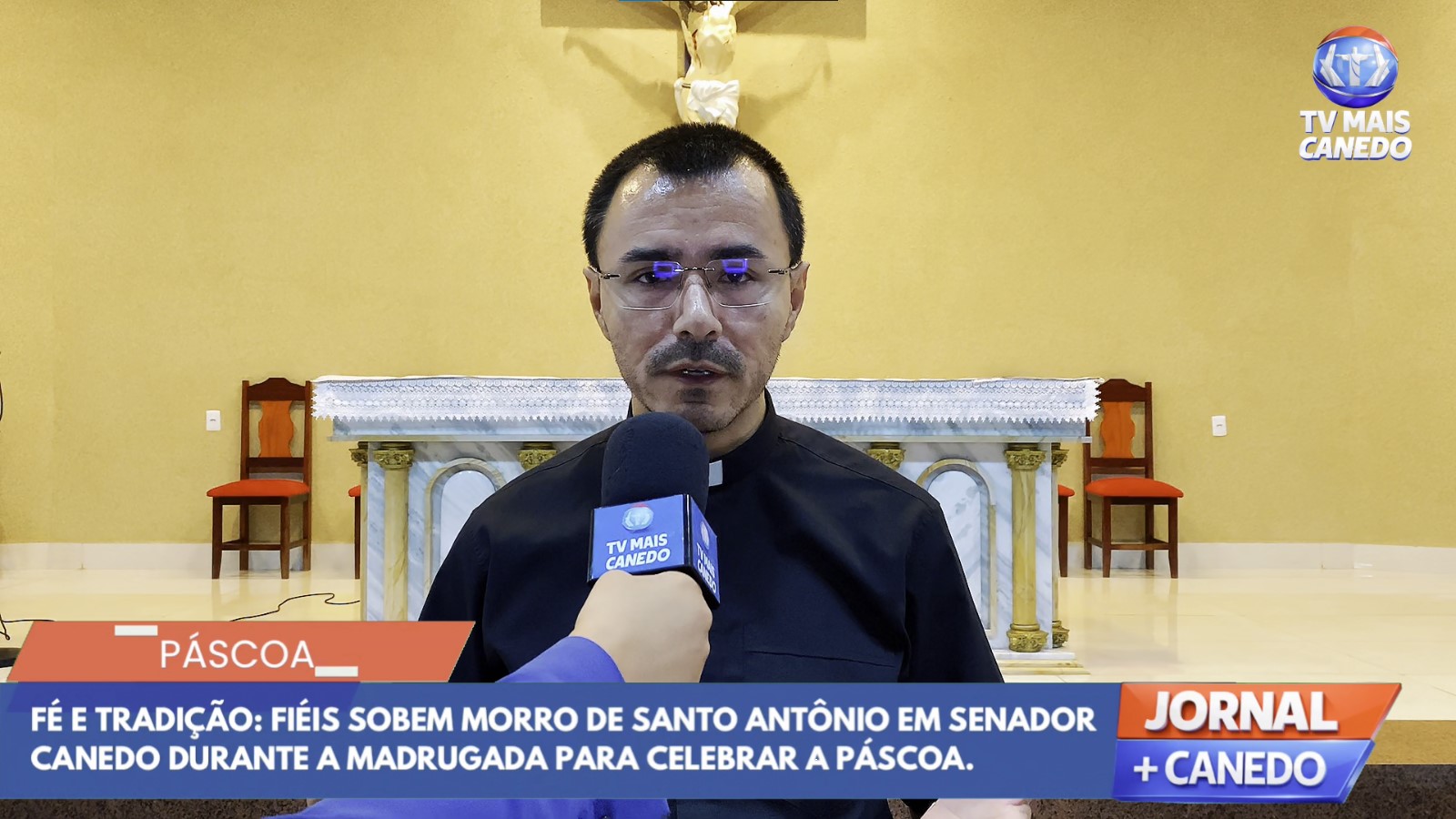 Senador Canedo celebra a Páscoa com tradicional subida ao Morro Santo Antônio