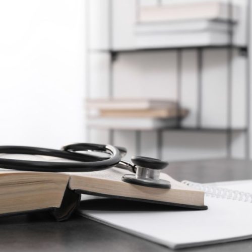 Inscrições do Enamed terminam hoje; prova será usada para avaliar cursos e selecionar para residência