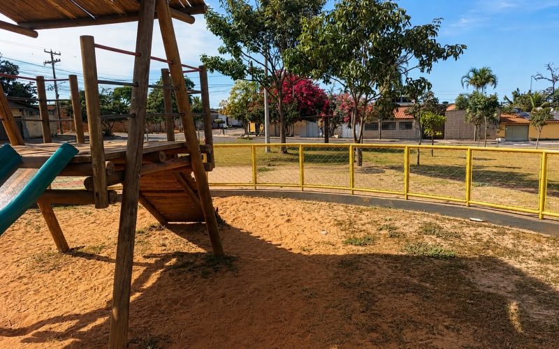 Praça do Morada do Morro recebe melhorias para reforçar segurança no parquinho