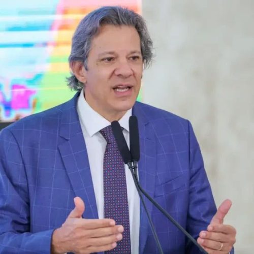 Haddad Destaca Orçamento de 2025 e Descarta Novos Cortes ou Aumento do IOF