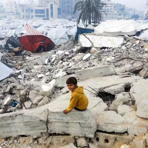 Mais de 70 mortos em Gaza após anúncio de cessar-fogo entre Israel e Hamas; trégua só começa no domingo