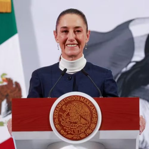 México e EUA fecham acordo para suspender tarifas por um mês