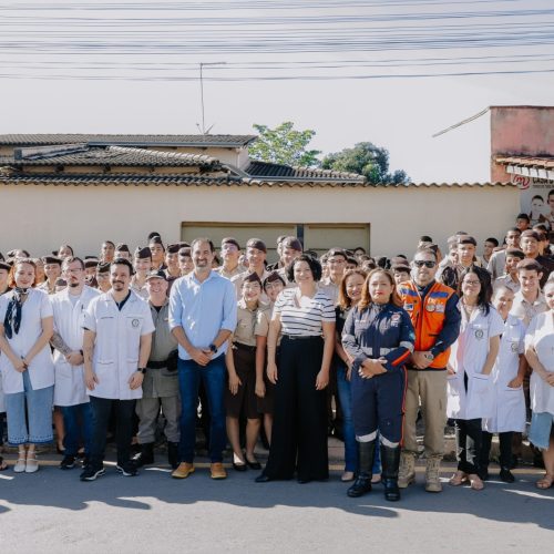 Simulado de evacuação mobiliza 650 pessoas em colégio militar de Senador Canedo