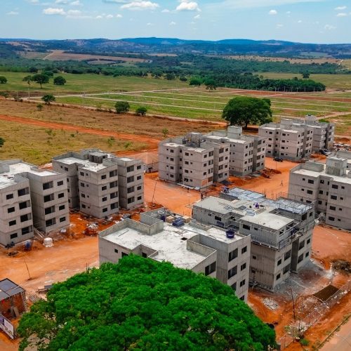 Prefeitura de Senador Canedo convoca candidatos do Campo das Flores I e II para regularização de documentação