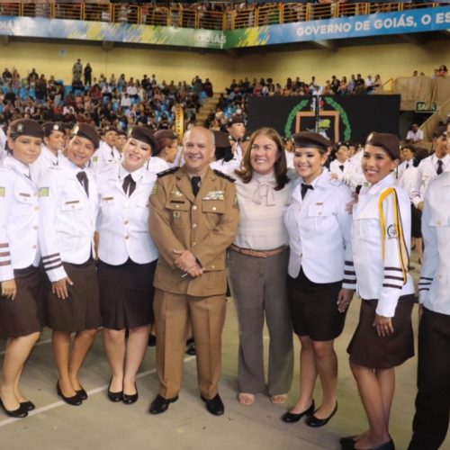 Formatura marca conquista dos alunos do Colégio Estadual da Polícia Militar Pedro Xavier Teixeira em Senador Canedo