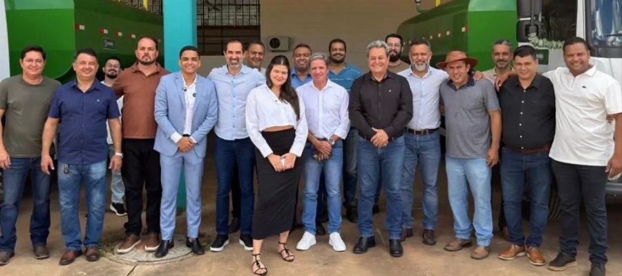 Articulação política garante dois caminhões-pipa para Senador Canedo