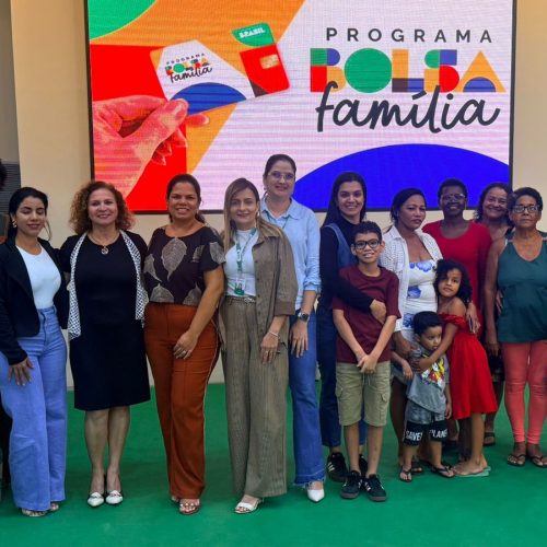 Novos beneficiários do Bolsa Família participam de reunião de orientação em Senador Canedo