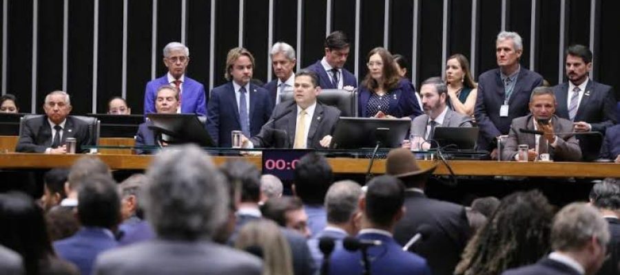 Congresso derruba veto de Lula ao PL da dosimetria