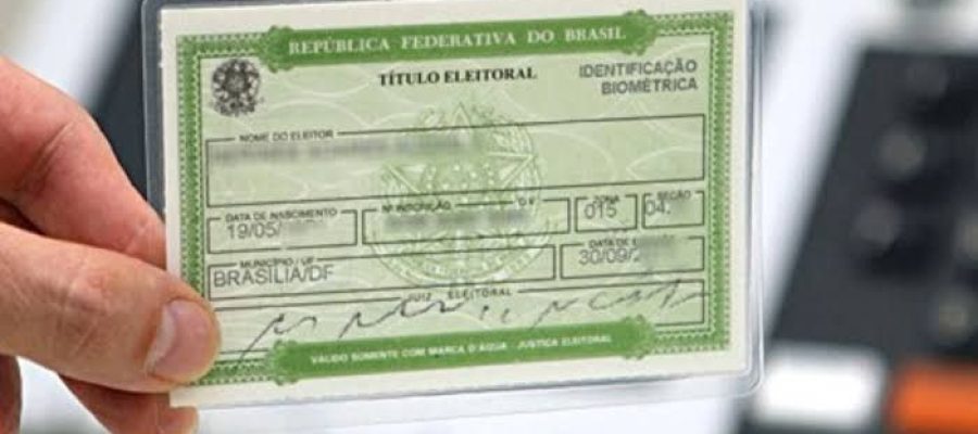 Prazo para tirar título de eleitor termina nesta quarta-feira