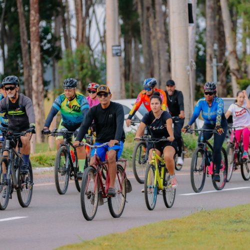 Pedal reúne fiéis em homenagem a Nossa Senhora Auxiliadora em Senador Canedo