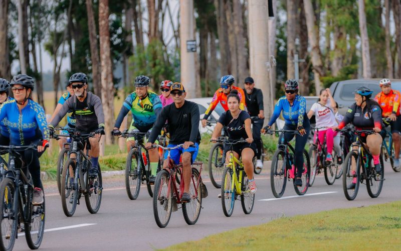 Pedal reúne fiéis em homenagem a Nossa Senhora Auxiliadora em Senador Canedo
