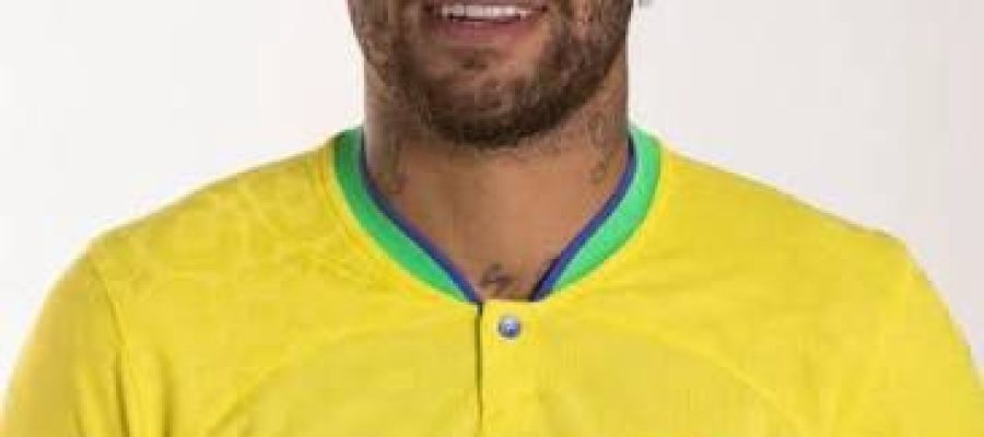 Com Neymar na Copa, brasileiros comemoram e voltam a sonhar com o hexa