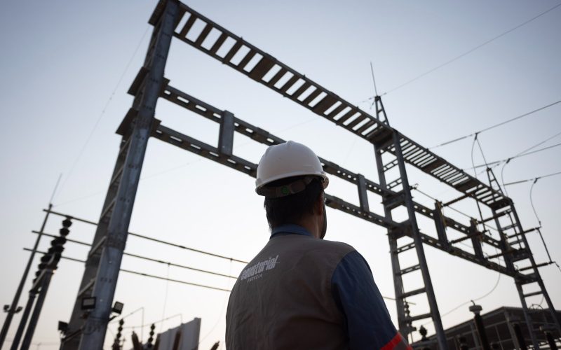 Investimentos de R$ 43 milhões levam energia a 1.280 novas casas rurais em Goiás