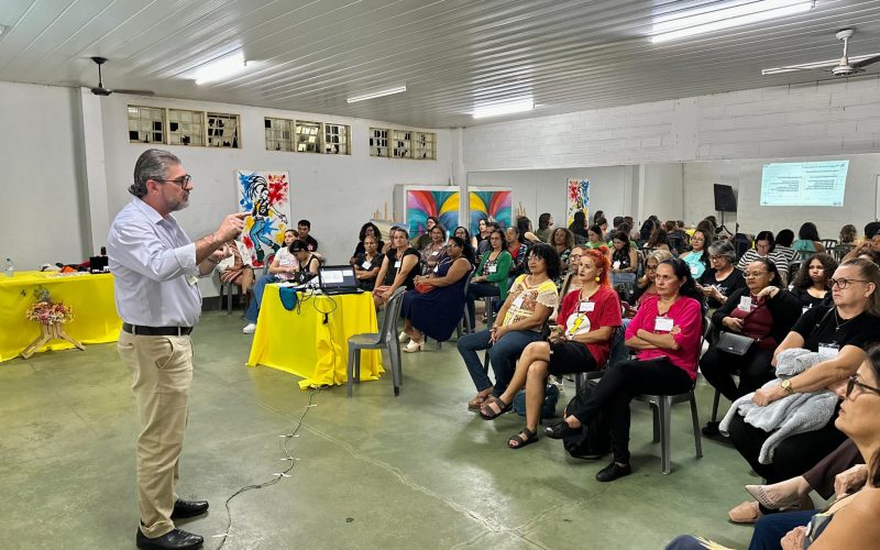 Encontro das Crocheteiras reúne mais de 50 participantes em Senador Canedo
