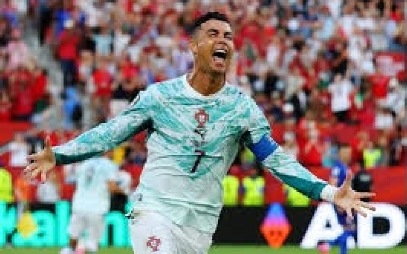 Portugal elimina a Croácia nos acréscimos e garante clássico contra a Espanha nas oitavas