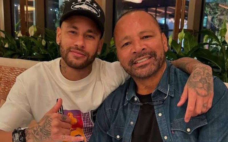 Pai de Neymar pede para o filho não parar de jogar futebol após eliminação do Brasil na Copa 2026