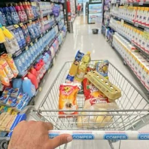 Custo da cesta básica registra aumento em 17 capitais brasileiras em junho
