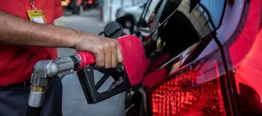 Governo federal aprova aumento da mistura de etanol na gasolina para 32%