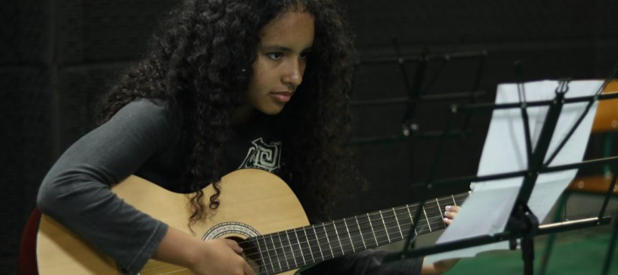 Inscrições abertas para curso gratuito de violão em Senador Canedo