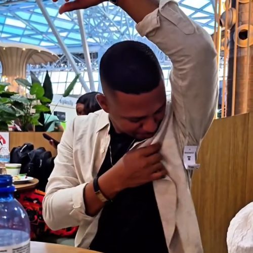 Foi viajar e descobriu no aeroporto que a etiqueta da roupa ainda estava presa