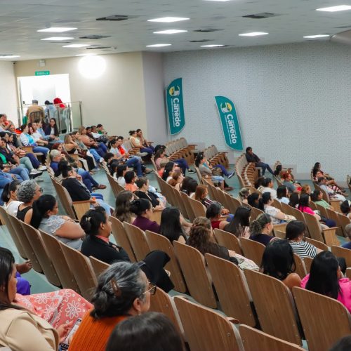Servidores da merenda escolar participam de formação sobre manipulação de alimentos em Senador Canedo