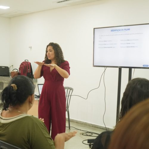 Prefeitura prepara servidores para atender pessoas surdas e ampliar a acessibilidade em Senador Canedo