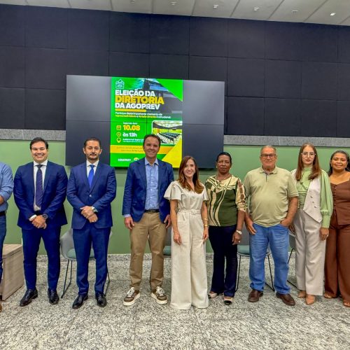 Senador Canedo recebe representantes de previdências municipais de todo o estado em assembleia da AGOPREV