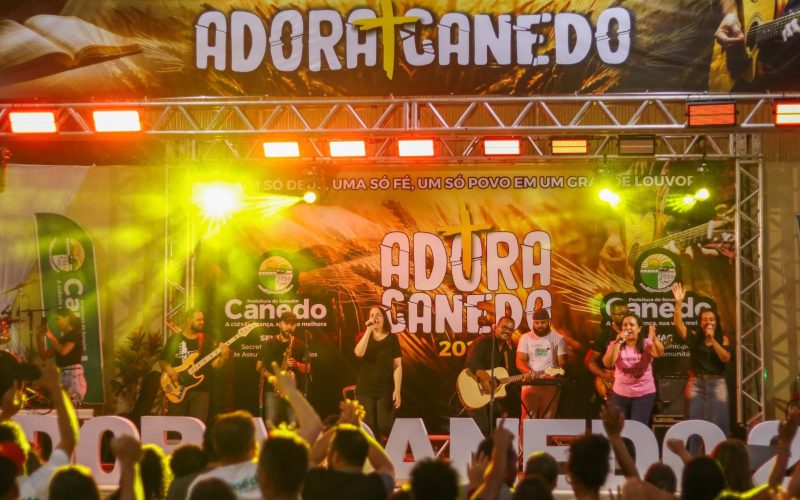 Faltam 10 dias: Senador Canedo realiza Esquenta Adora Canedo com cantores locais neste sábado