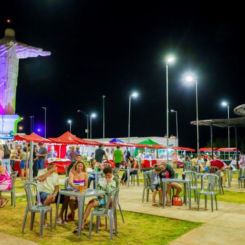 Arte, sabor e música movimentou o Morro do Cristo em Senador Canedo