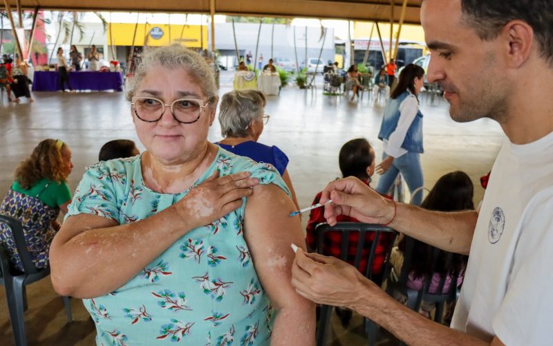 Senador Canedo inicia vacinação Pneumocócica 20 para idosos a partir de 85 anos