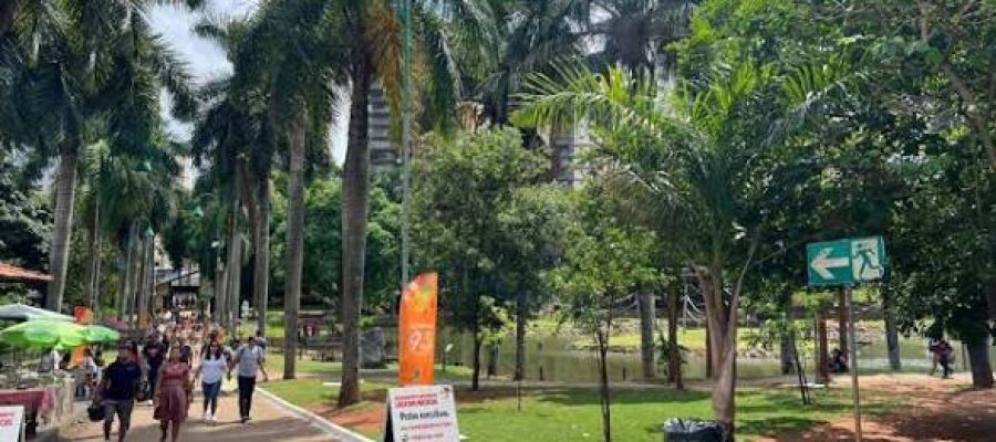 Zoológico de Goiânia terá entrada gratuita neste sábado com atividades especiais para os animais