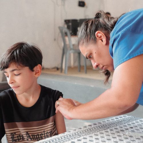 Saúde + Perto de Você realiza consultas e vacinação no Residencial Morumbi, em Senador Canedo