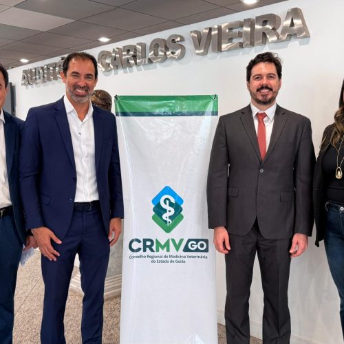 Senador Canedo se destaca no 1º Fórum de Manejo Populacional de Cães e Gatos