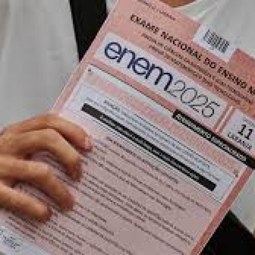 Inep anula três questões do Enem 2025 após suspeita de antecipação e provoca indignação entre candidatos