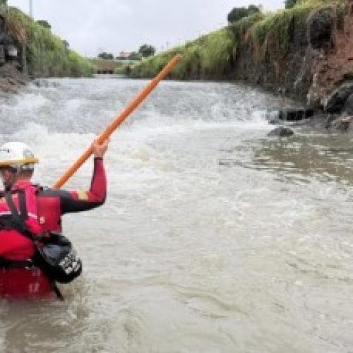 Mulher arrastada por cabeça d’água em Goiânia é encontrada após horas de buscas