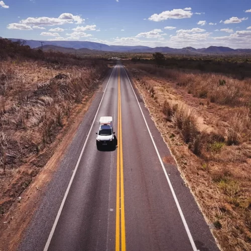 Goiás inaugura pavimentação da GO-447 e liga 20 municípios com obra estratégica de R$ 142 milhões